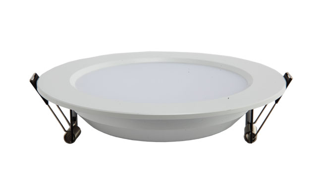 華輝照明LED筒燈驅(qū)動(dòng)為恒流隔離外置驅(qū)動(dòng)，便于安裝維護(hù)，與光源板實(shí)現(xiàn)完美匹配。